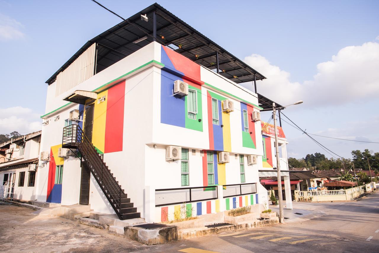 Im 96 Villa Kuantan Exterior photo