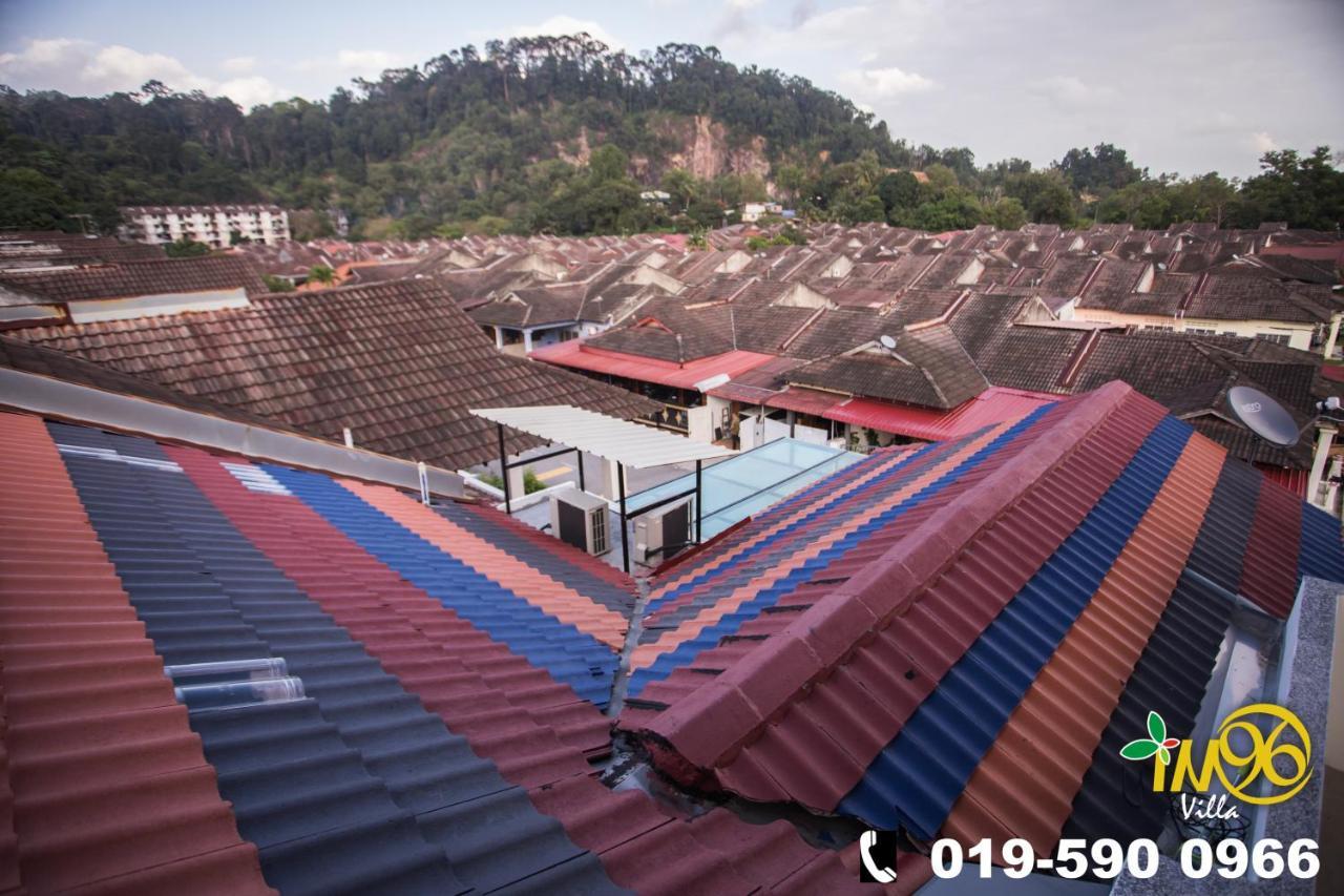 Im 96 Villa Kuantan Exterior photo